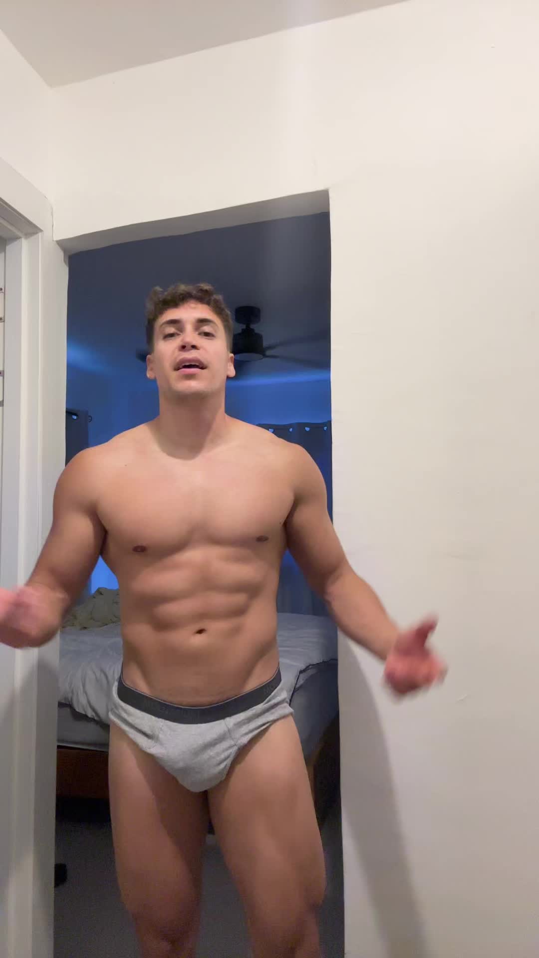 @Emninene