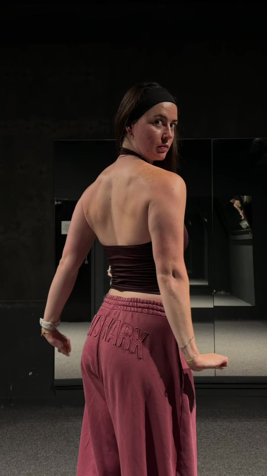 @ANON GYM GIRL | Fitness &middot; 9to5