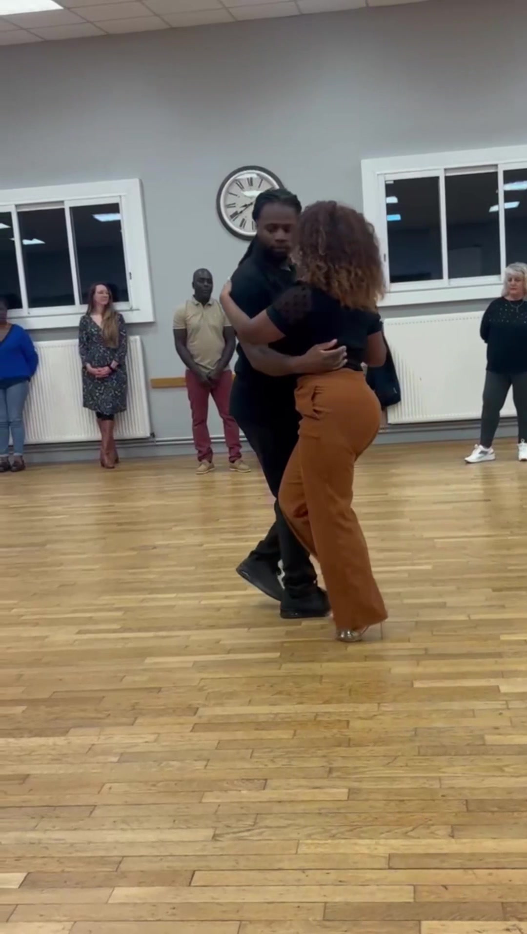 @Anne-So Kizomba 🇷🇪
