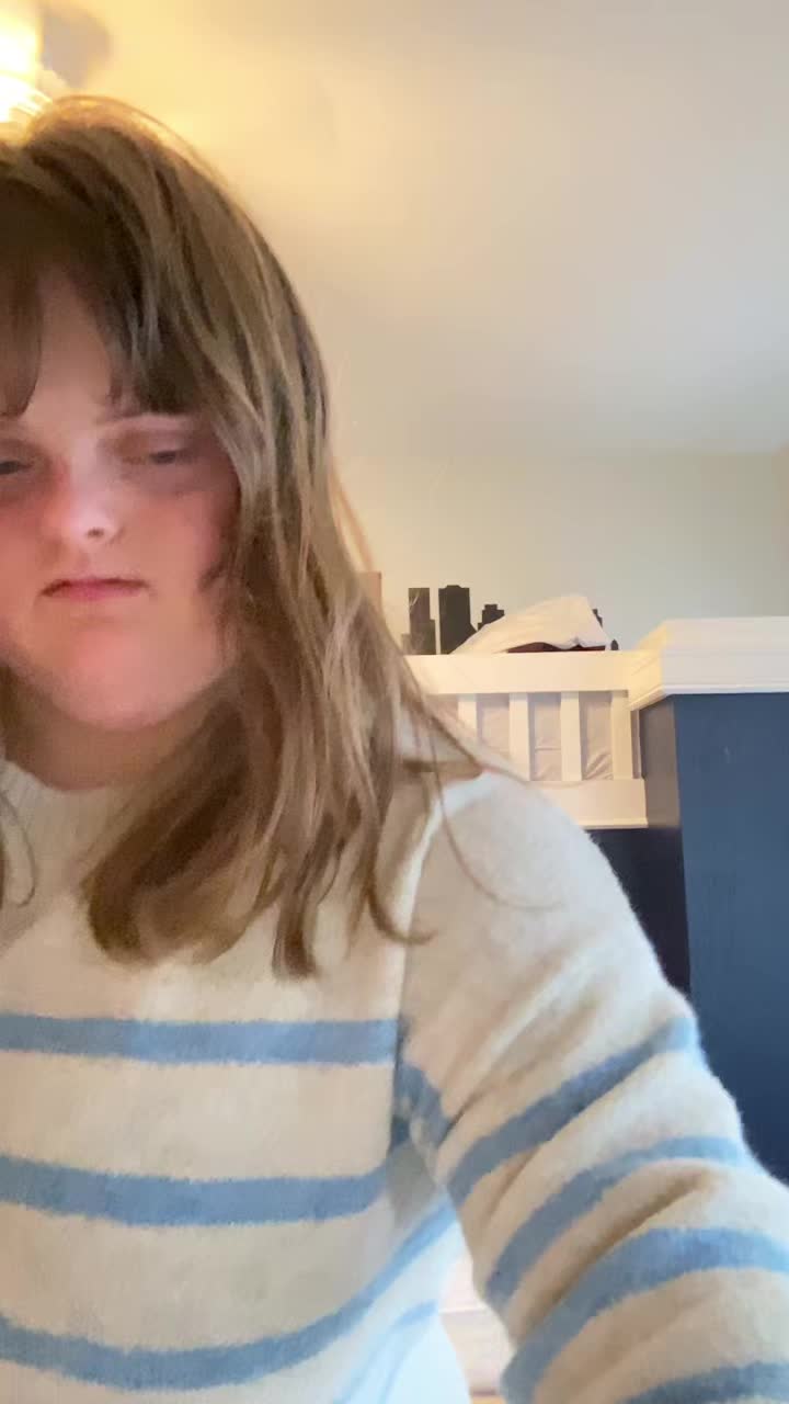 @hollywoodhailey