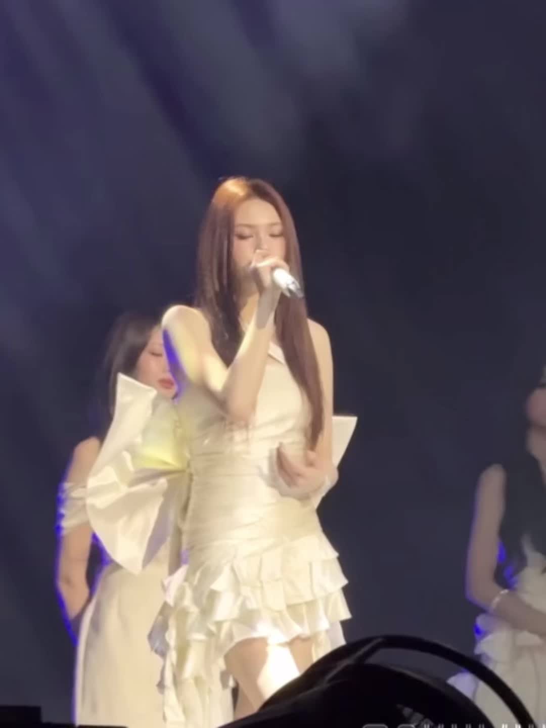 @๐๐ก๐ข๐ช๐ฎ๐ข๐ญ๐