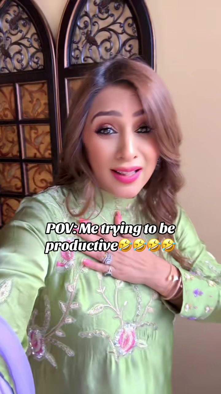 @pinkkyzohra