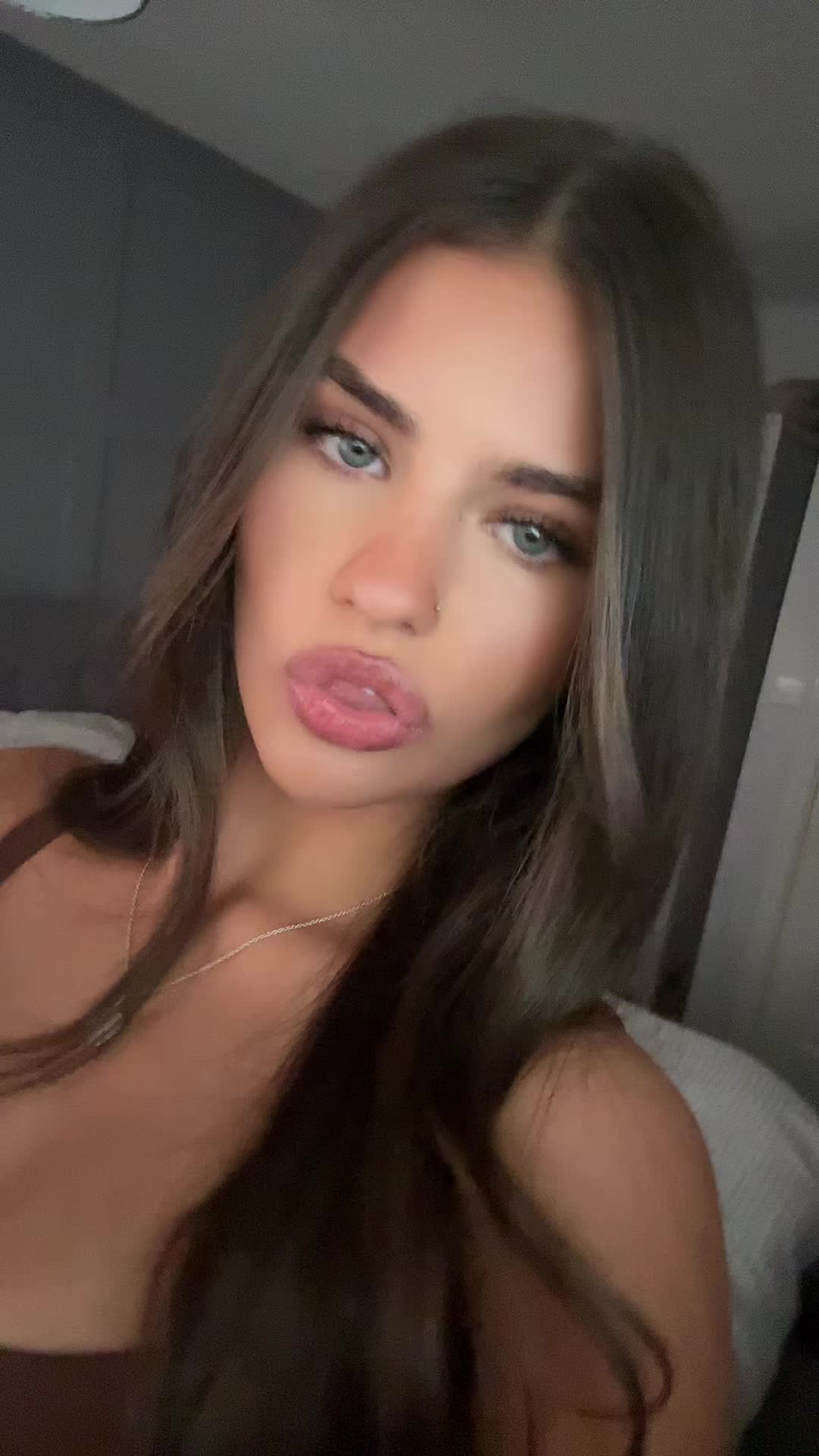 @ashleigh brooke