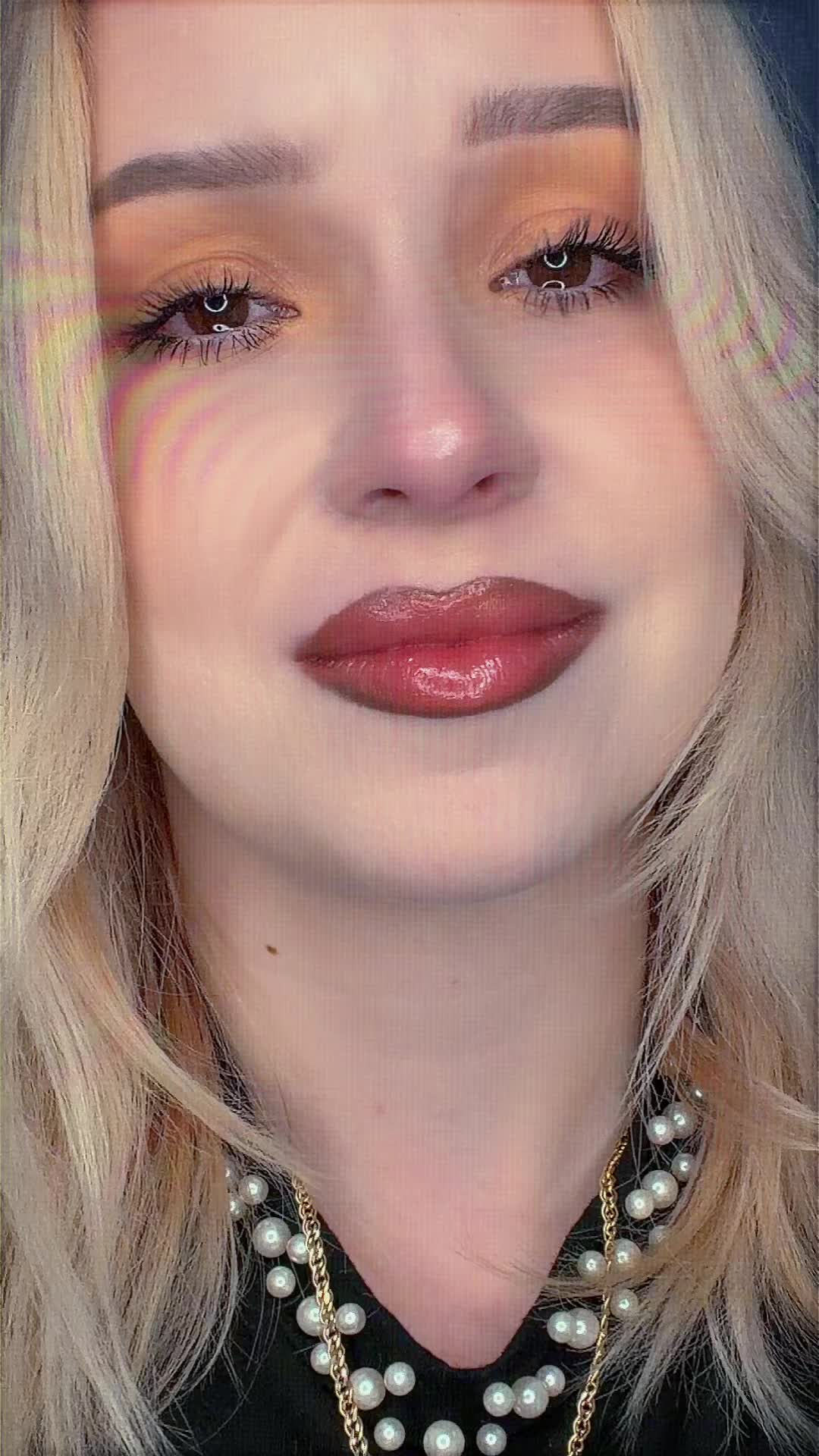 @Ella