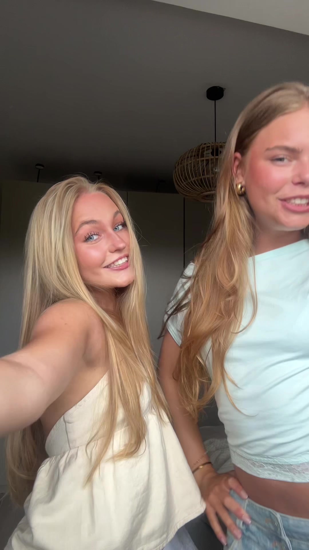 @IVY LANGENBERG