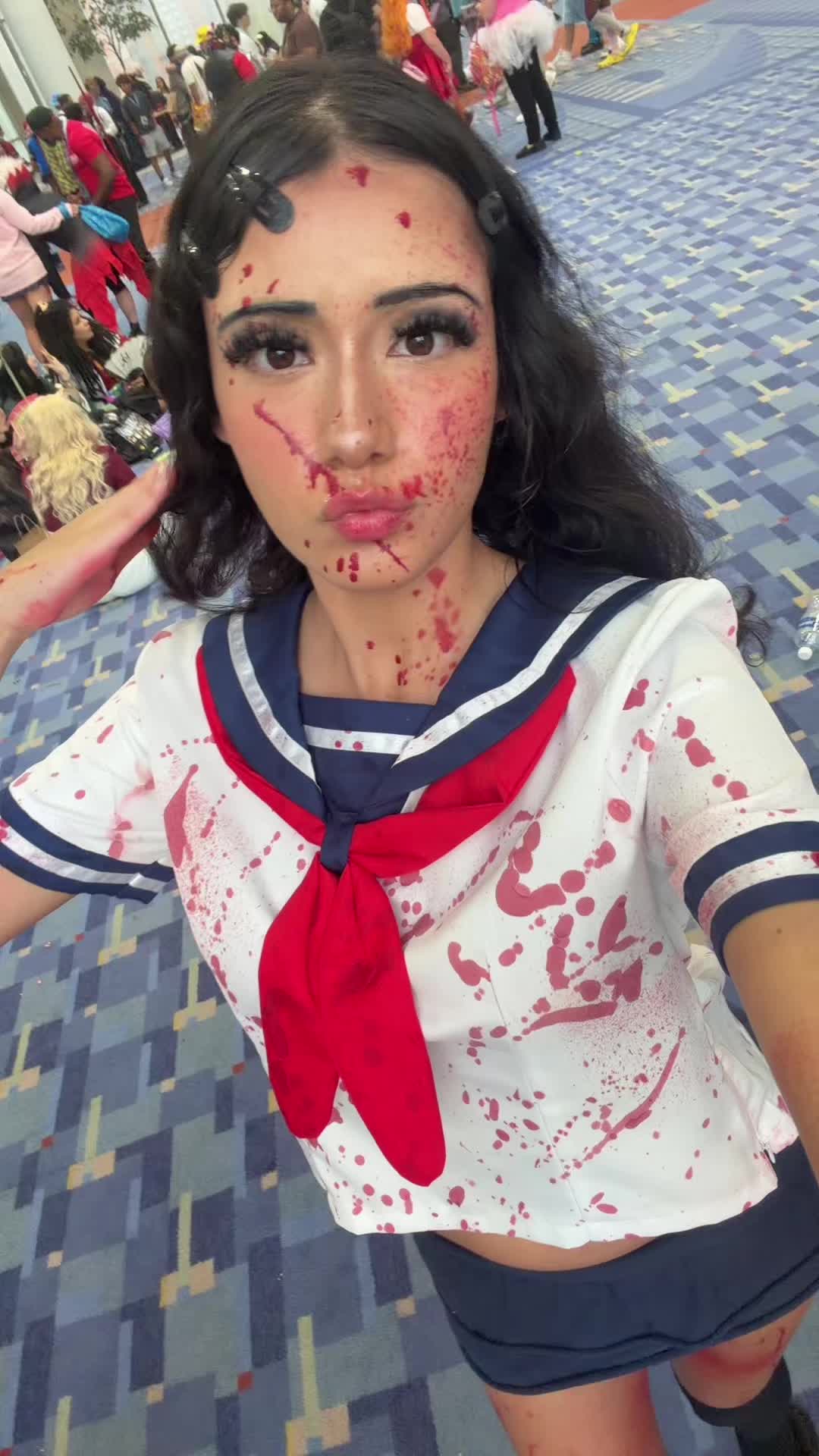 @mel_luvswaifus