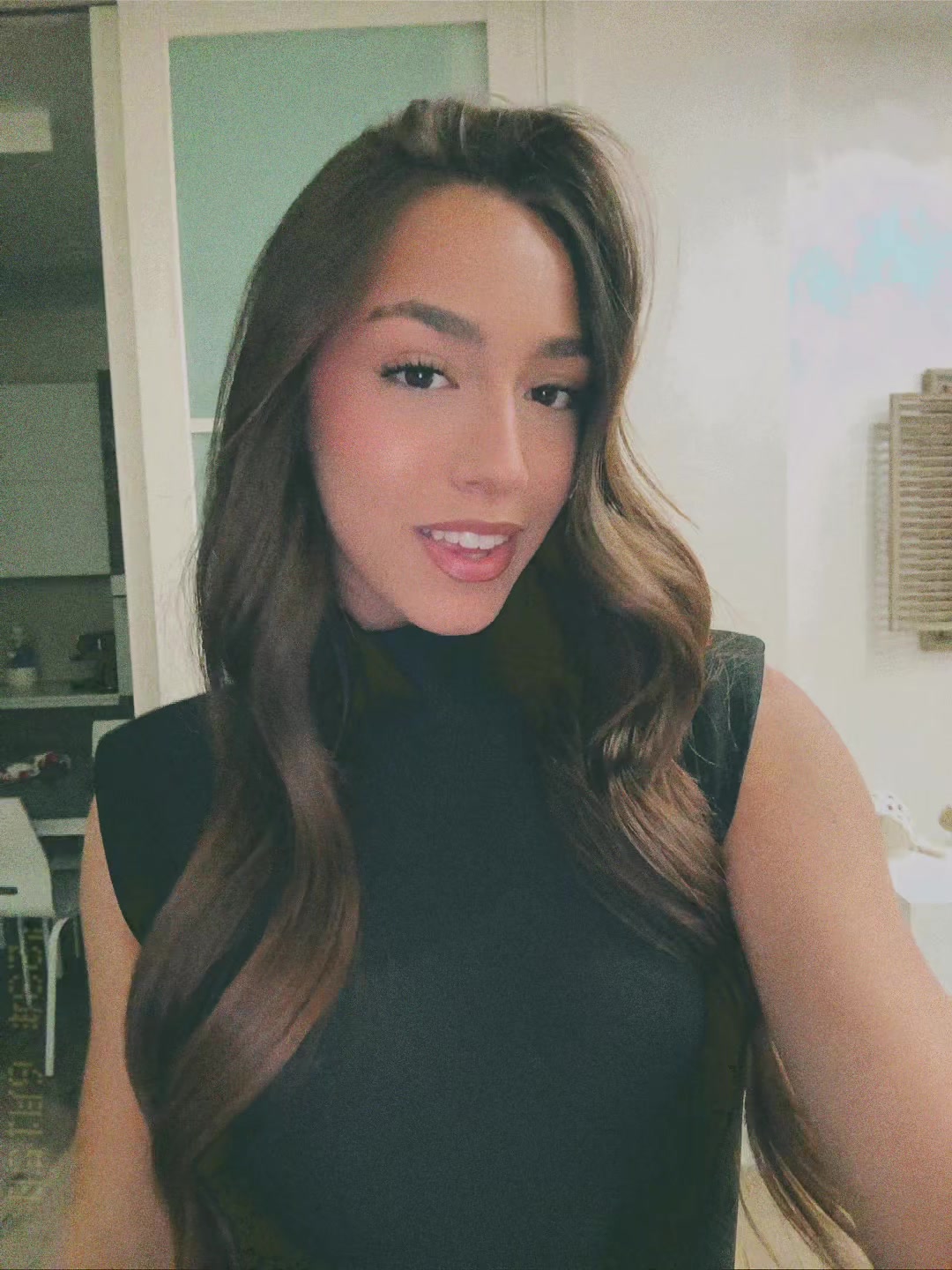 @saranapolitano