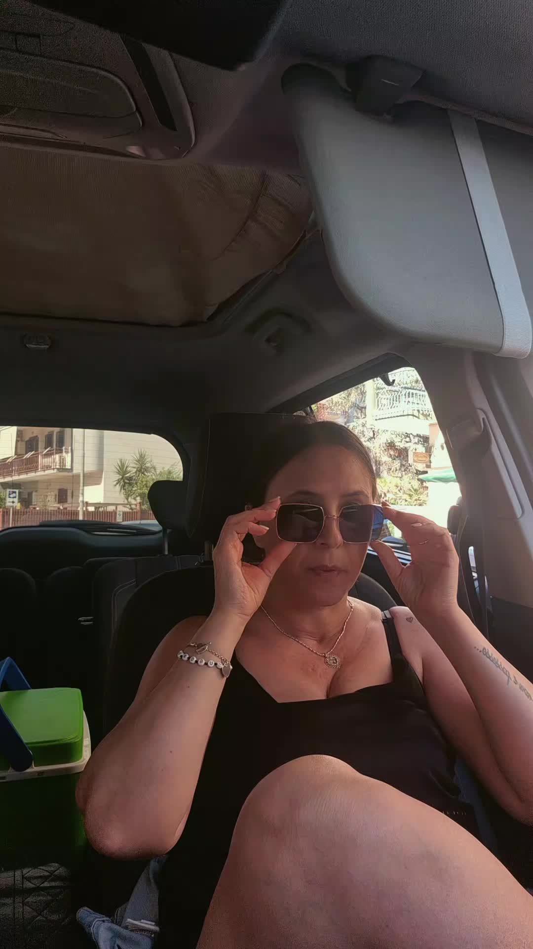 @Elisa