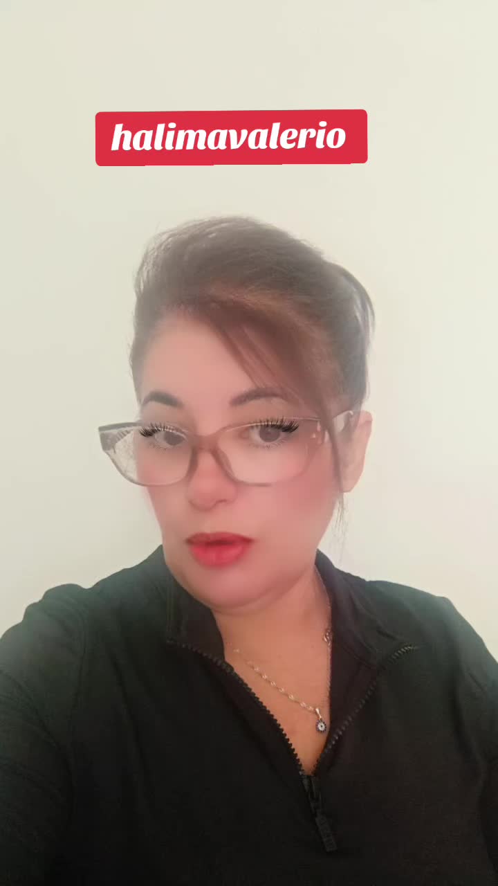 @halima_Valerio
