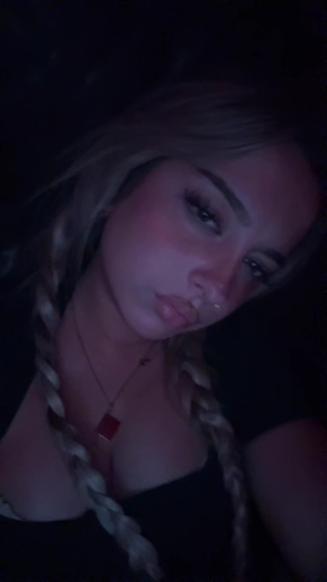 @JJ