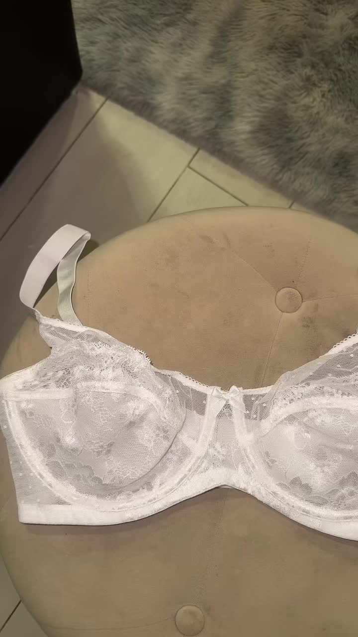@KatiaLeoEsmeralda🫶