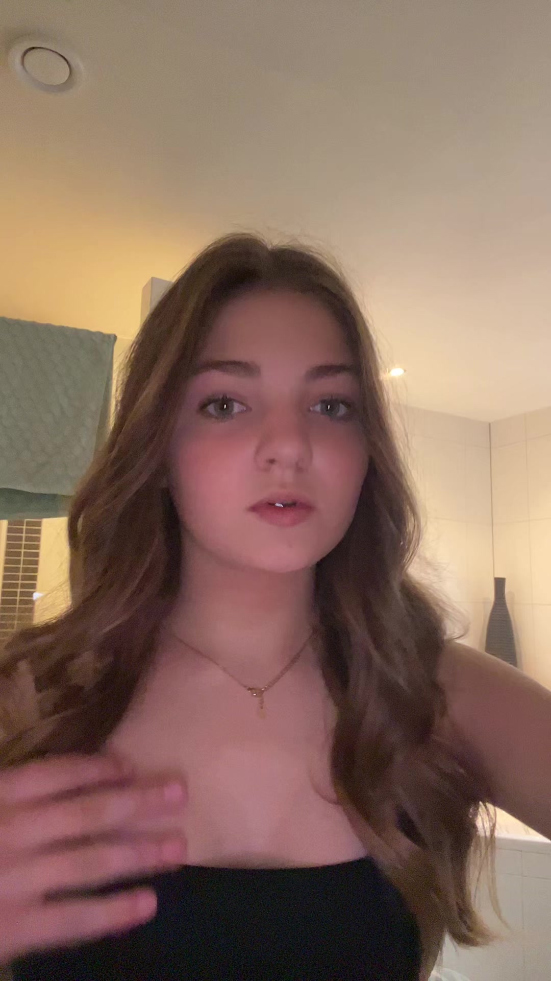 @Isa