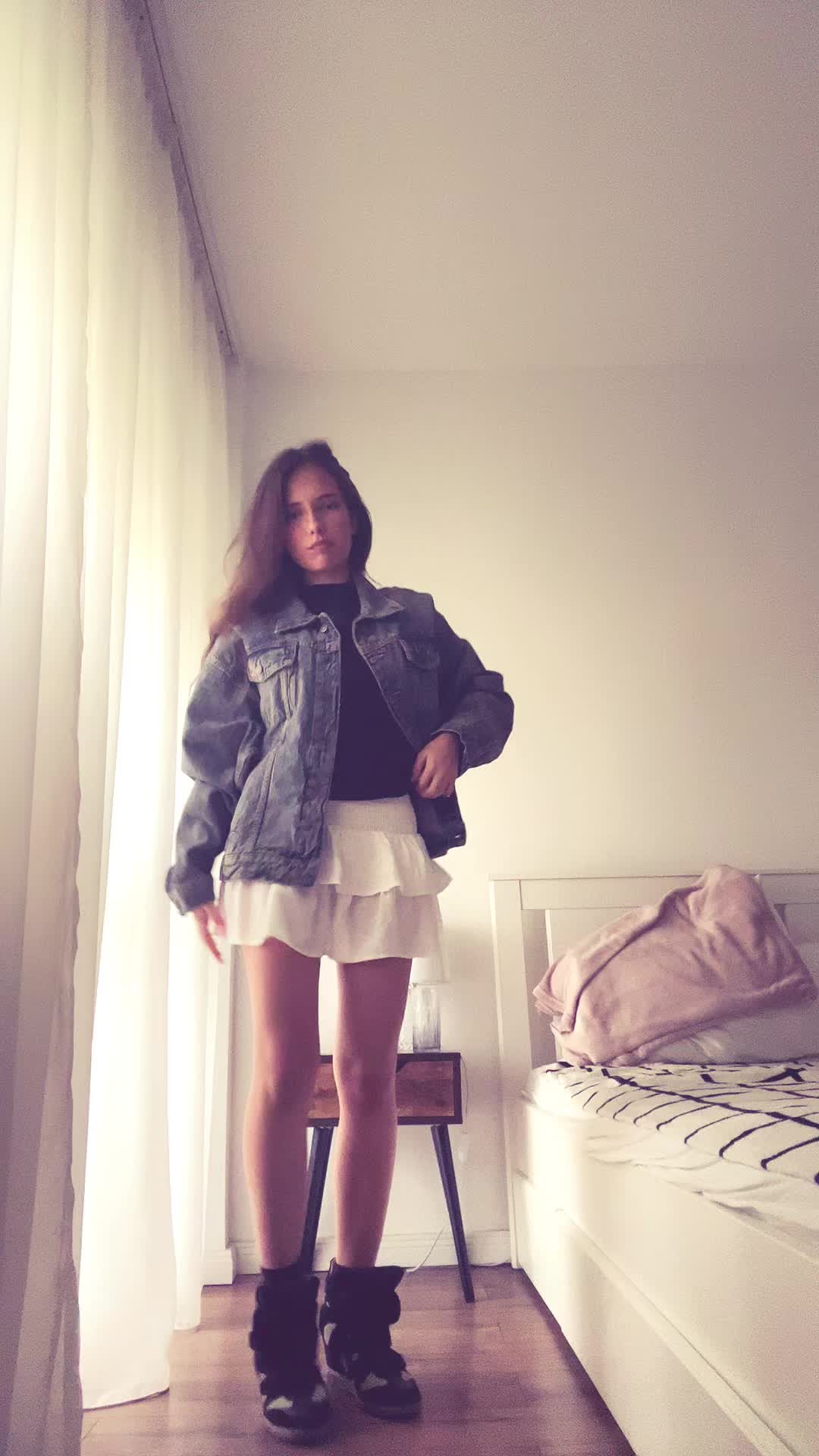 @valerriax