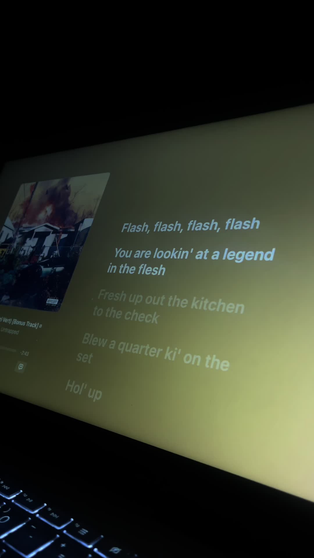 @Hit Lyrics