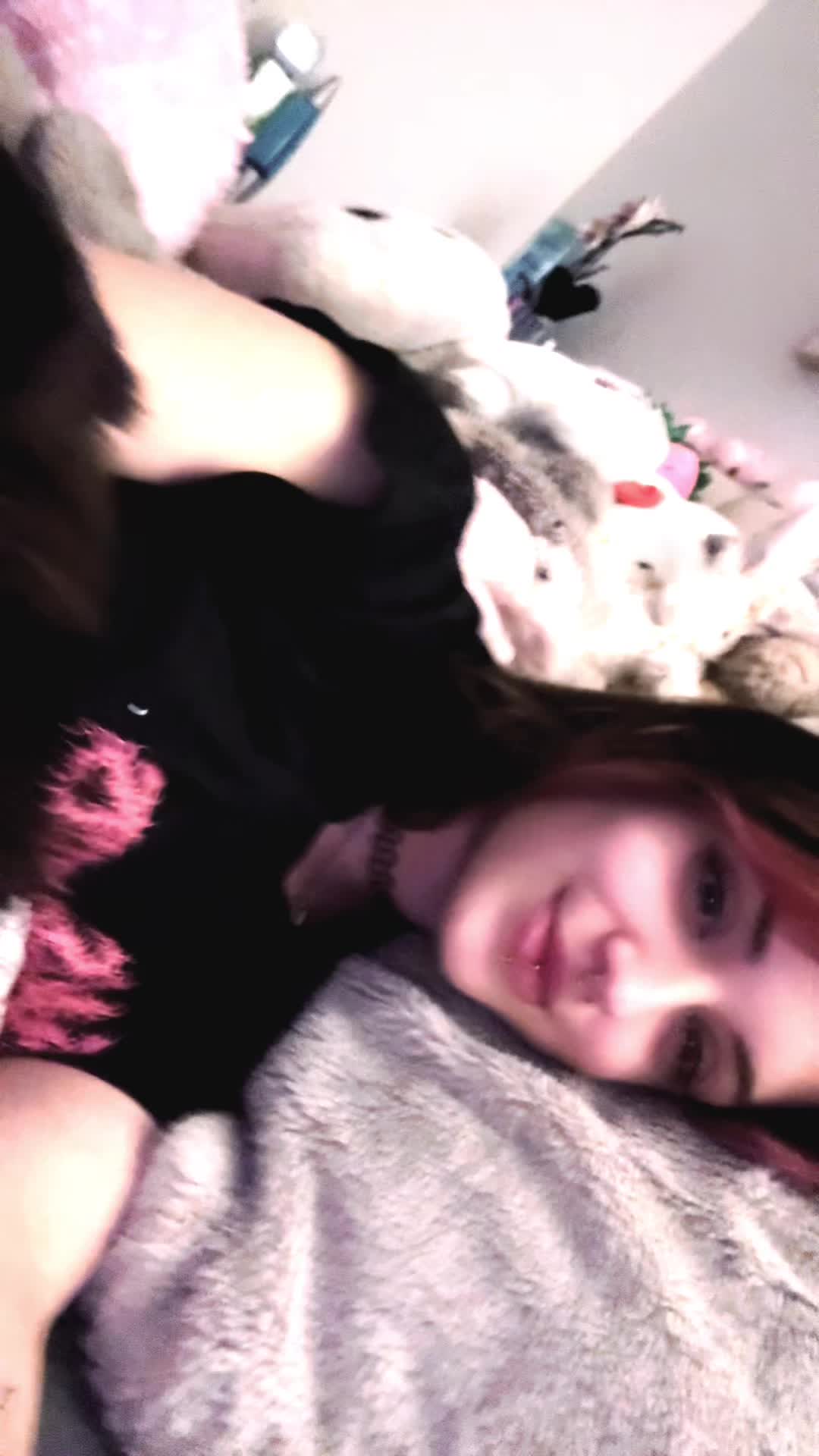 @howitfeeelstobelost