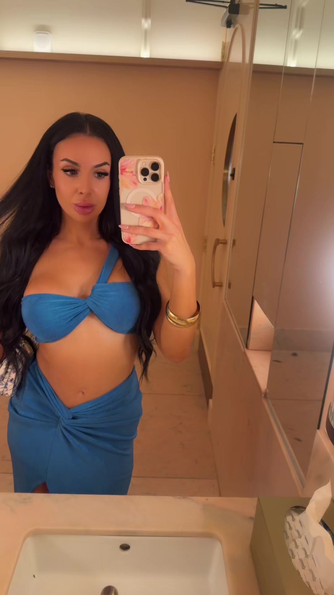 @Malika Lambert