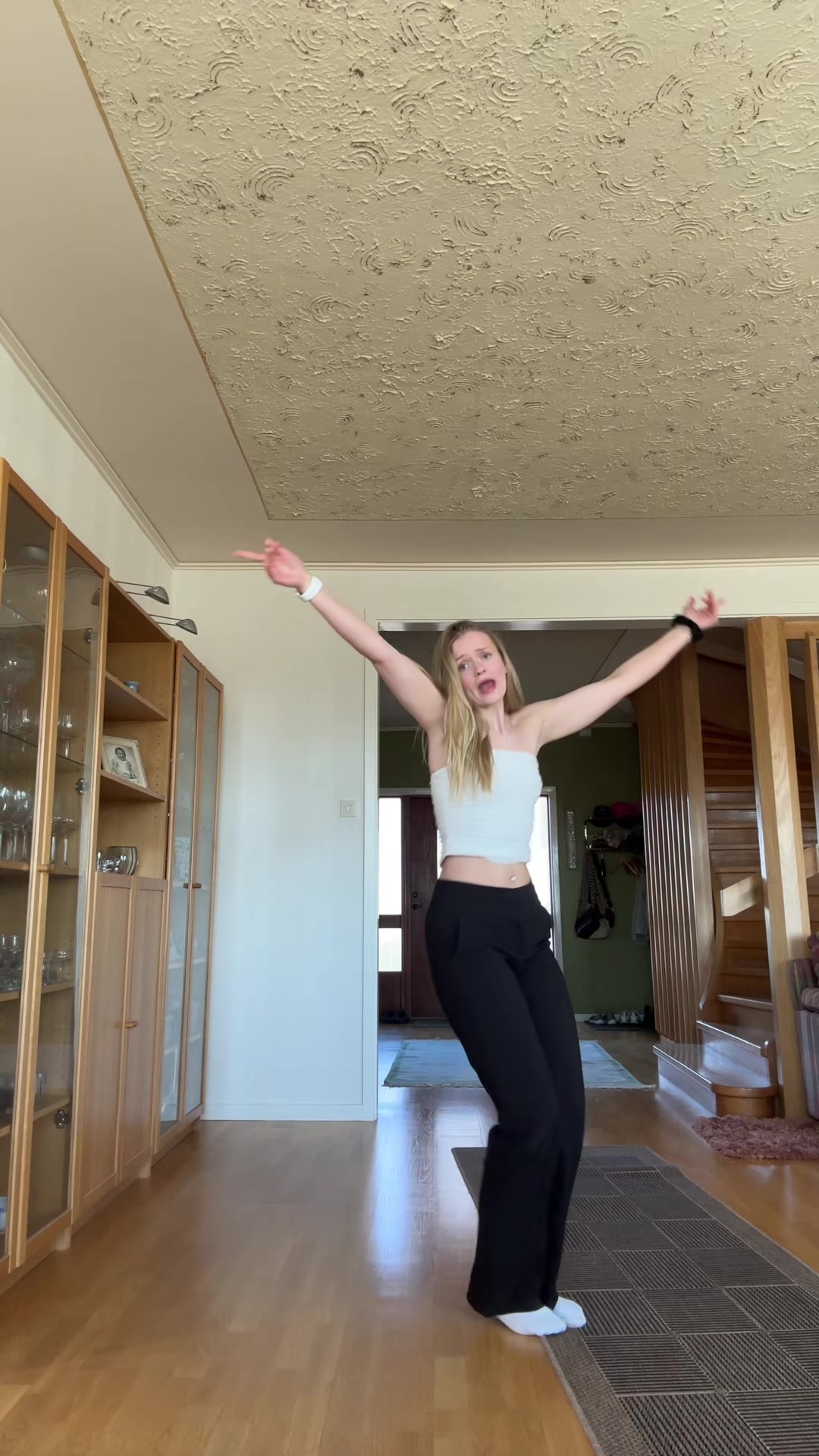 @HejsanHoppzzan17