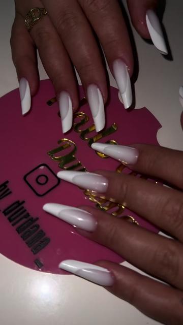 @nails_by_durdana