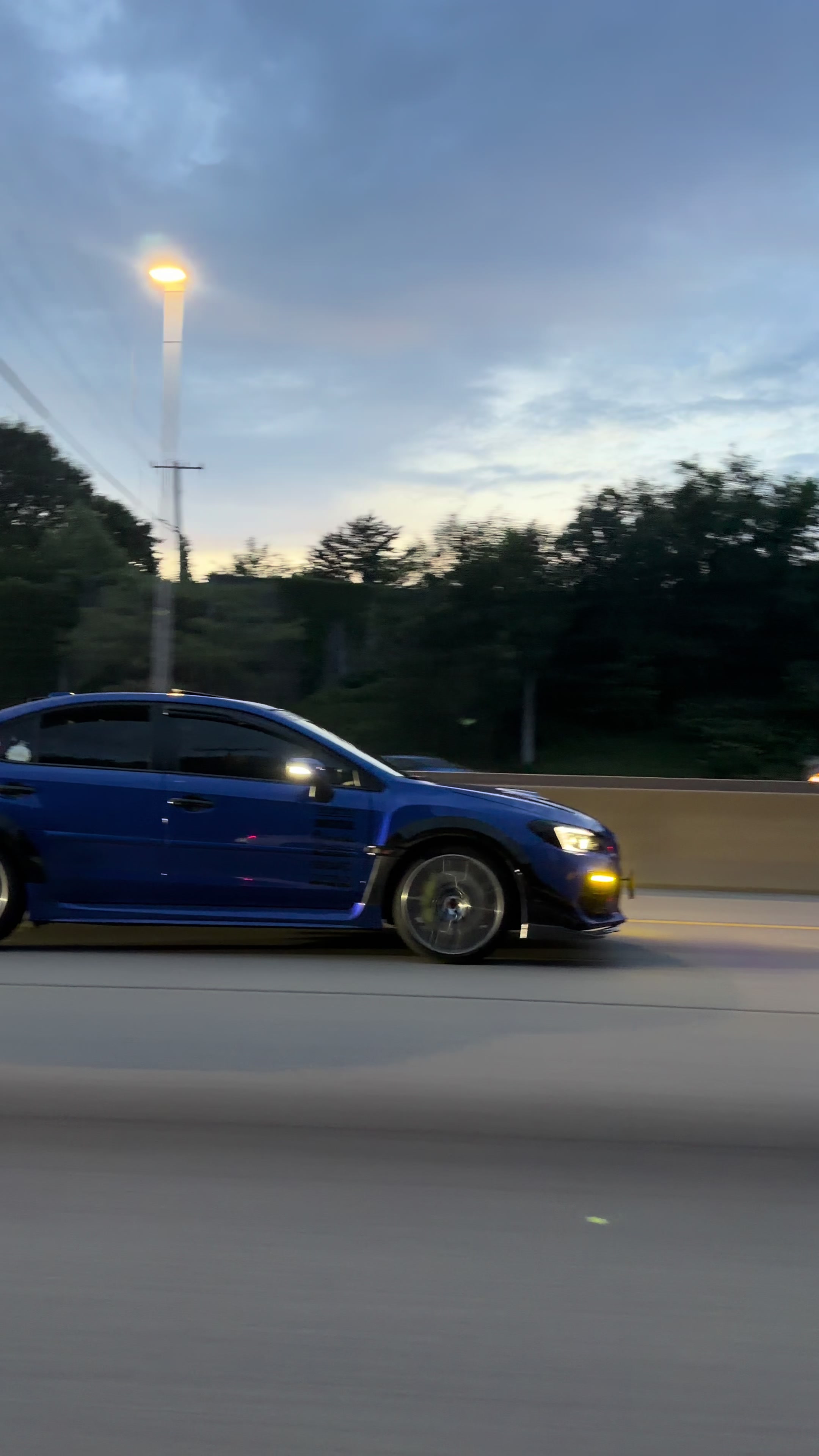 @lileast_20sti