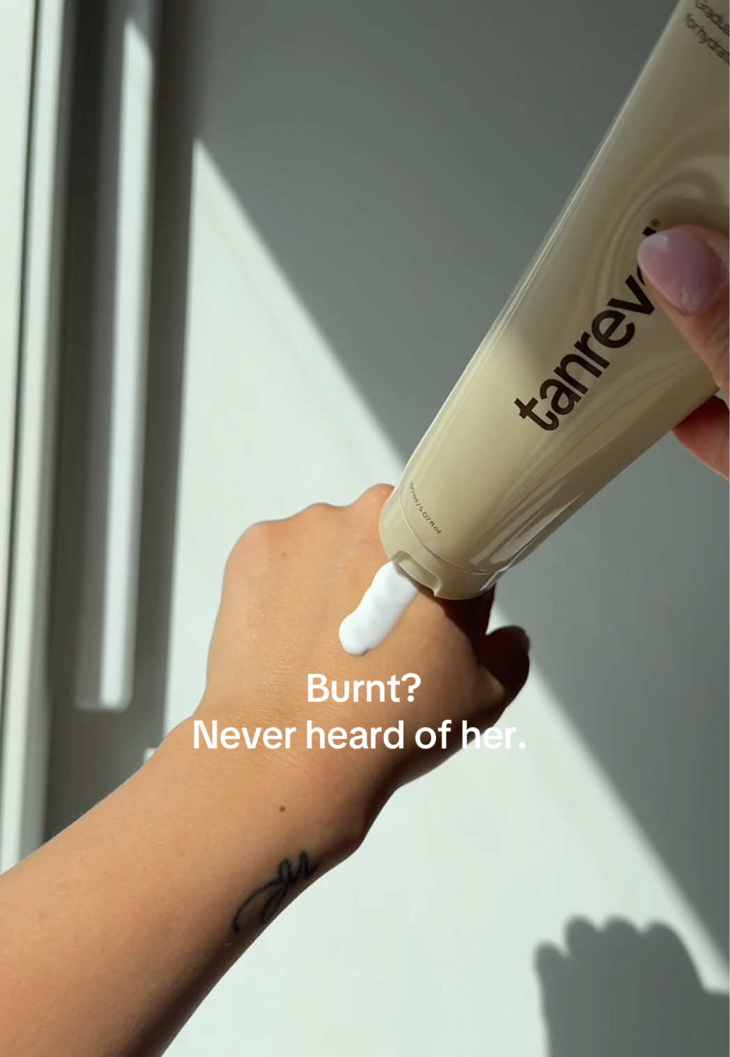 @Tanrevel&reg;