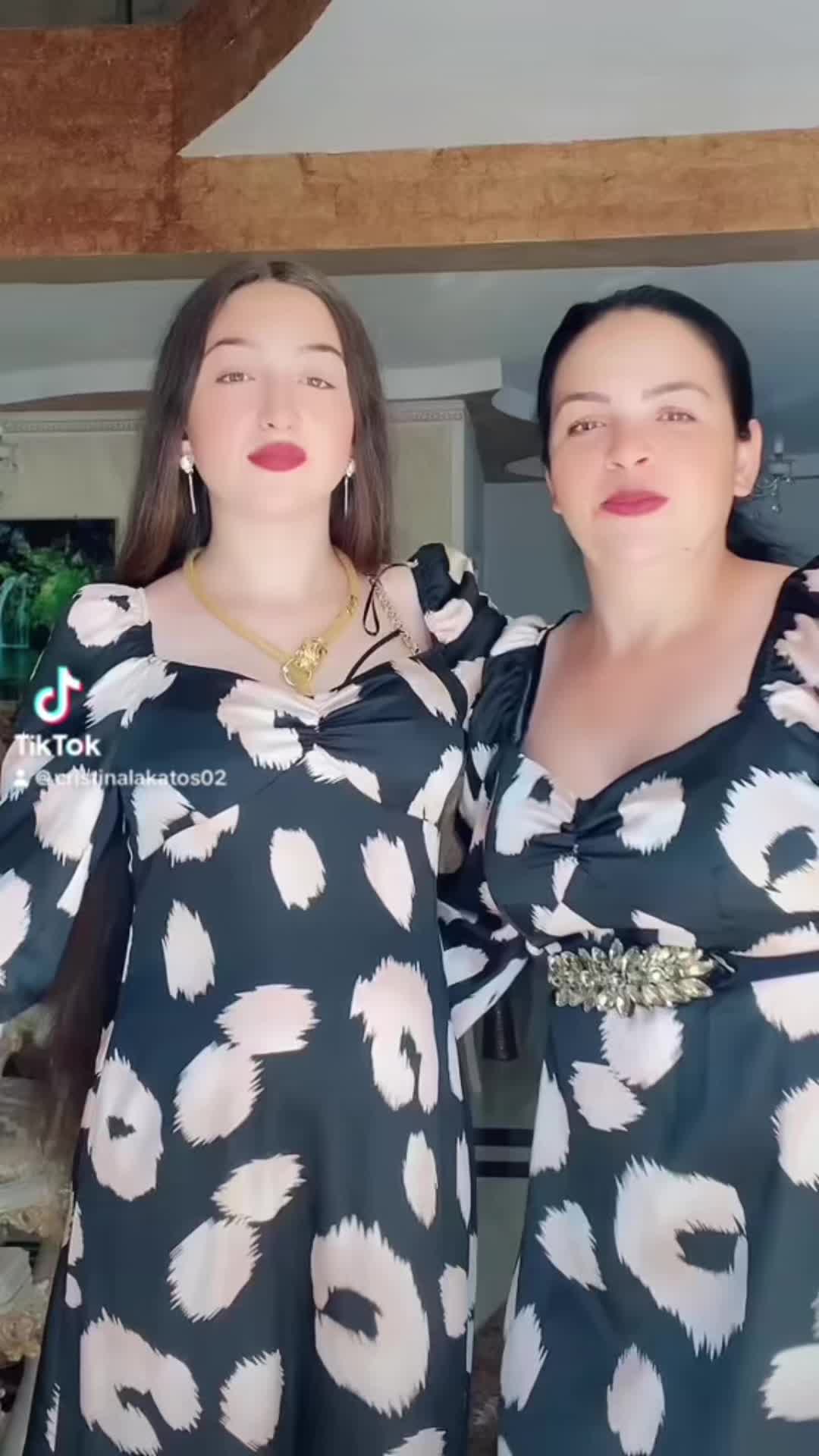 @Cristina Lakatos