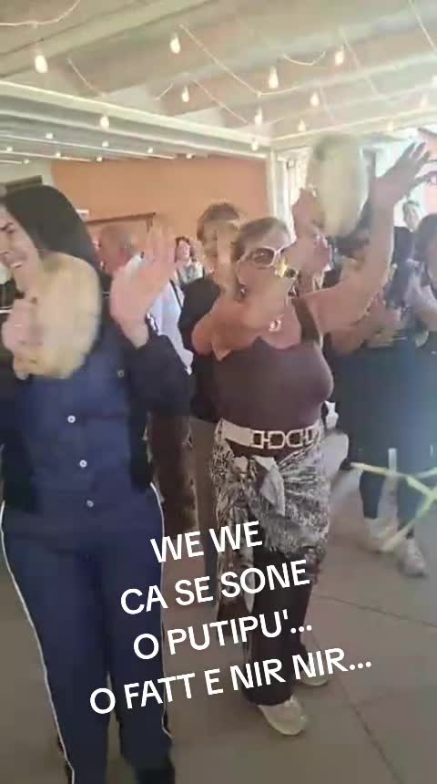 @Lucia Crispino Profi