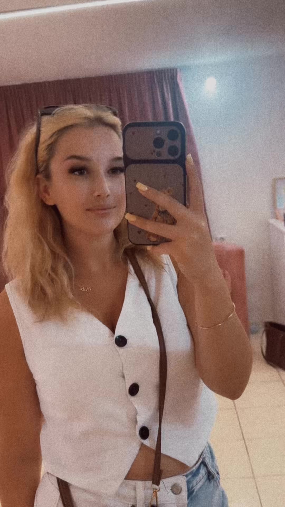 @🐣