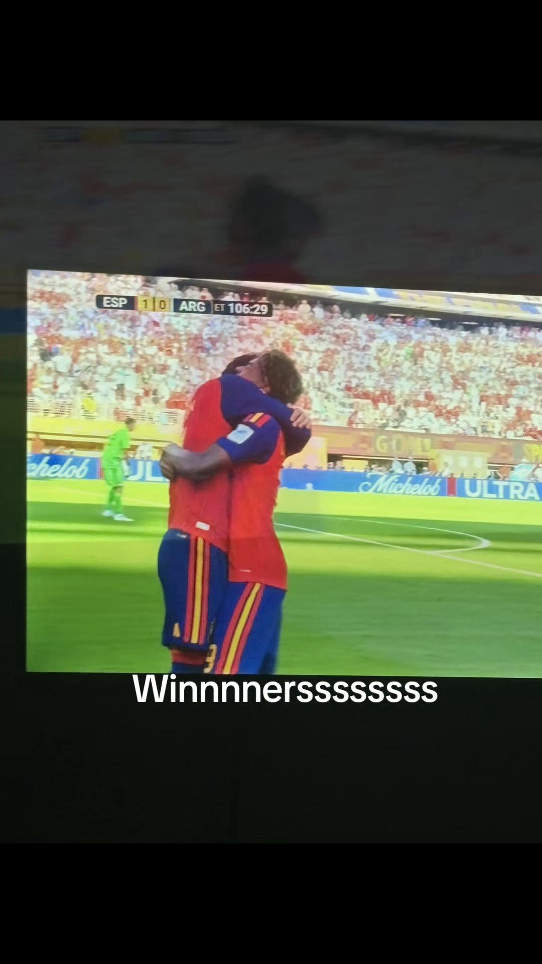 @.@.@.@.@.@ 🔴⚪️