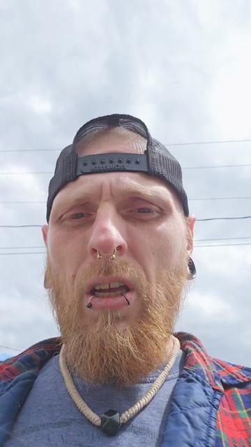 @Kingfacce40