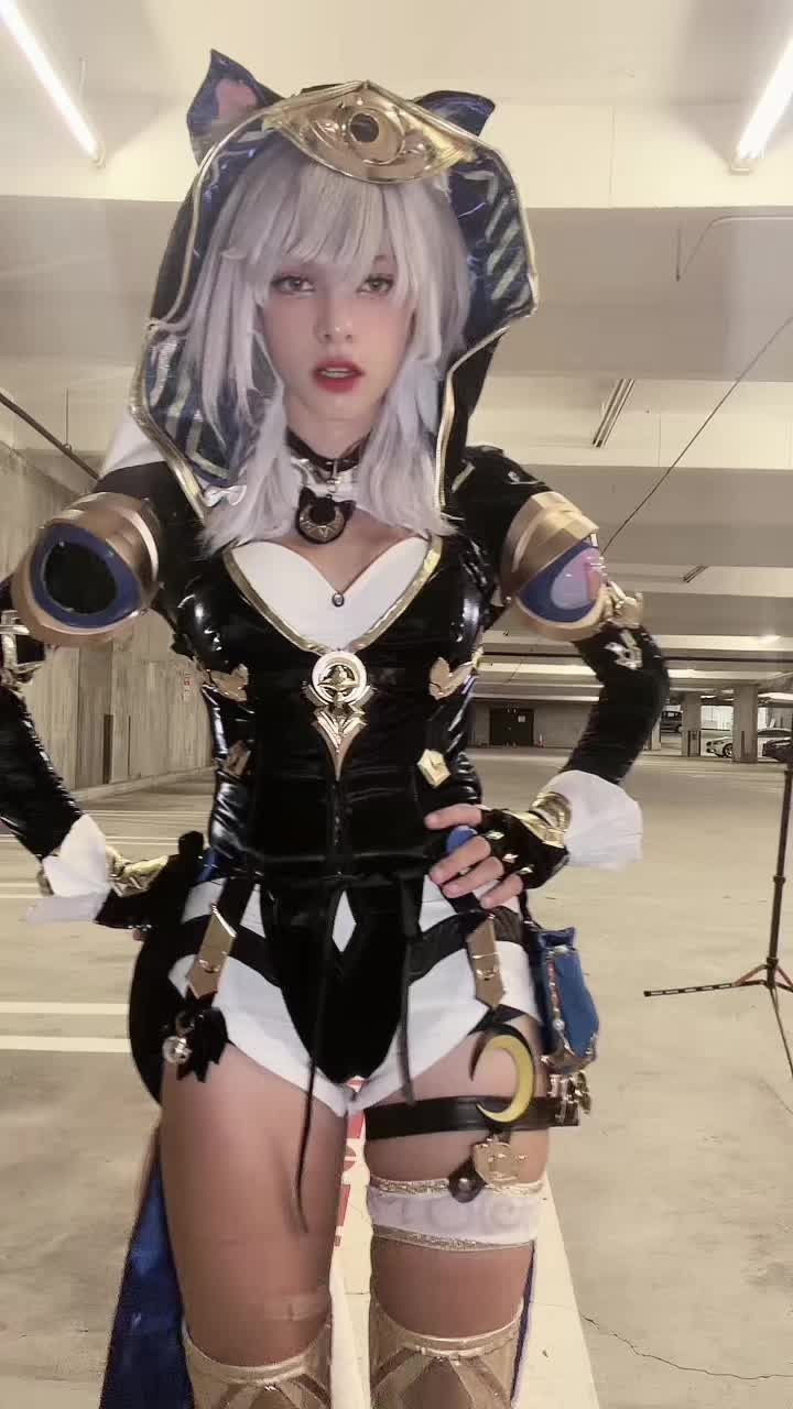 @_kororon