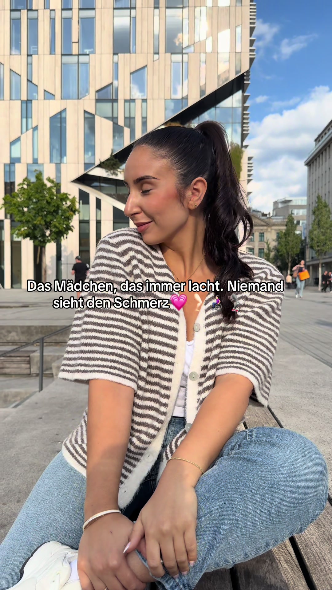 @Melis AKG