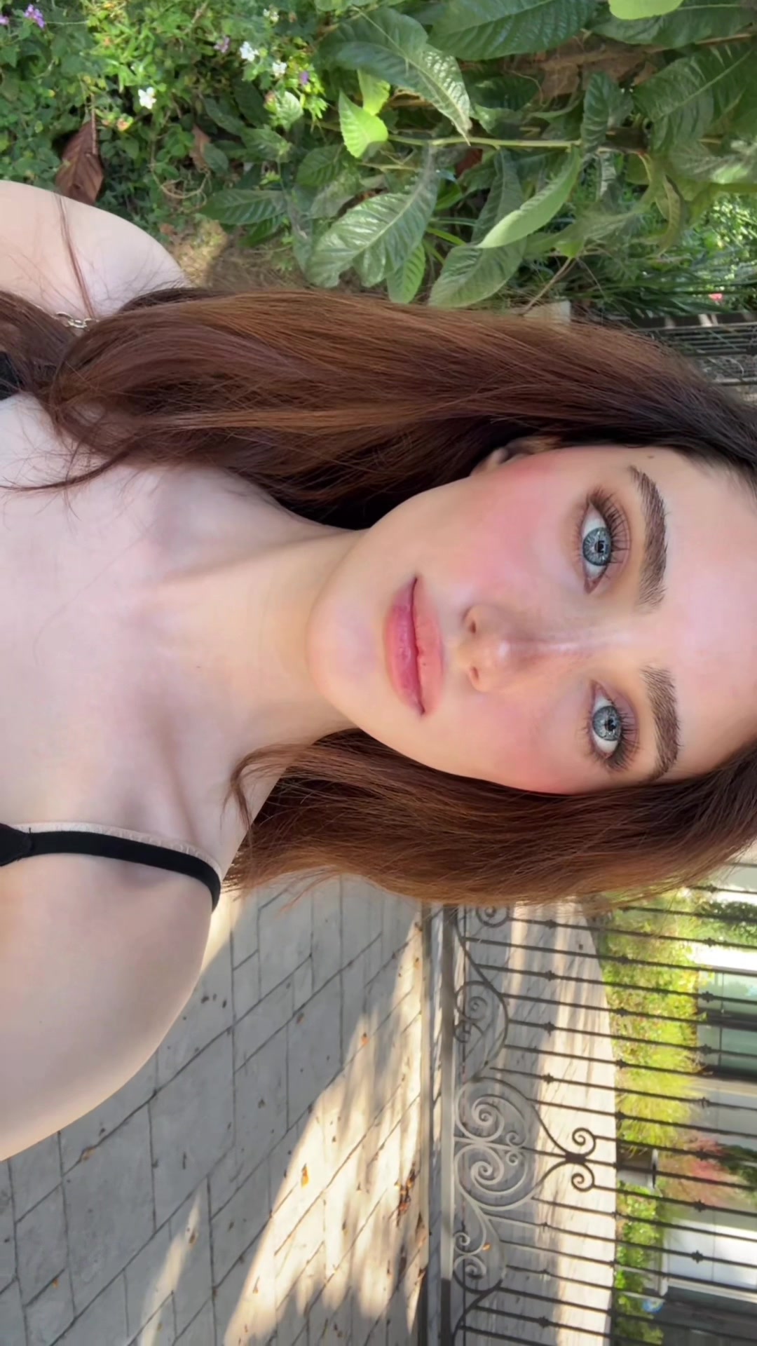 @vania