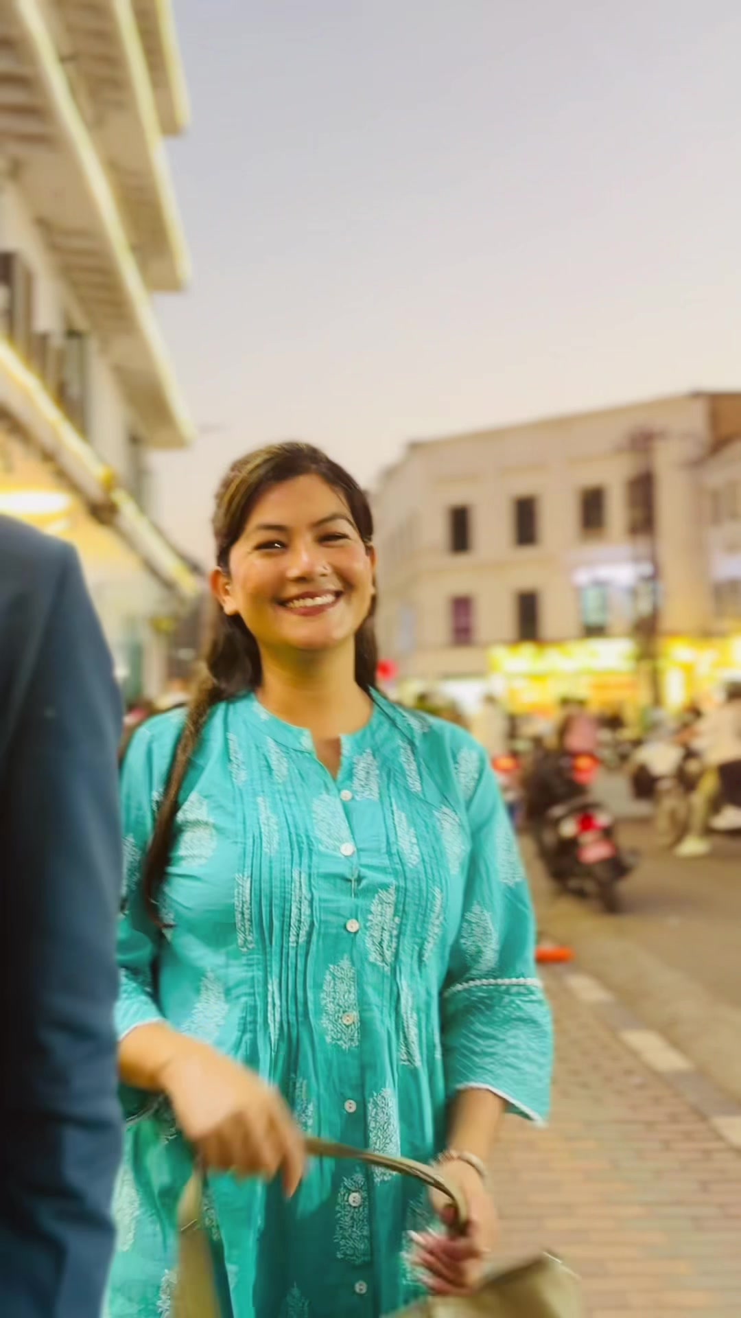 @Poonam Aidi🦋✨