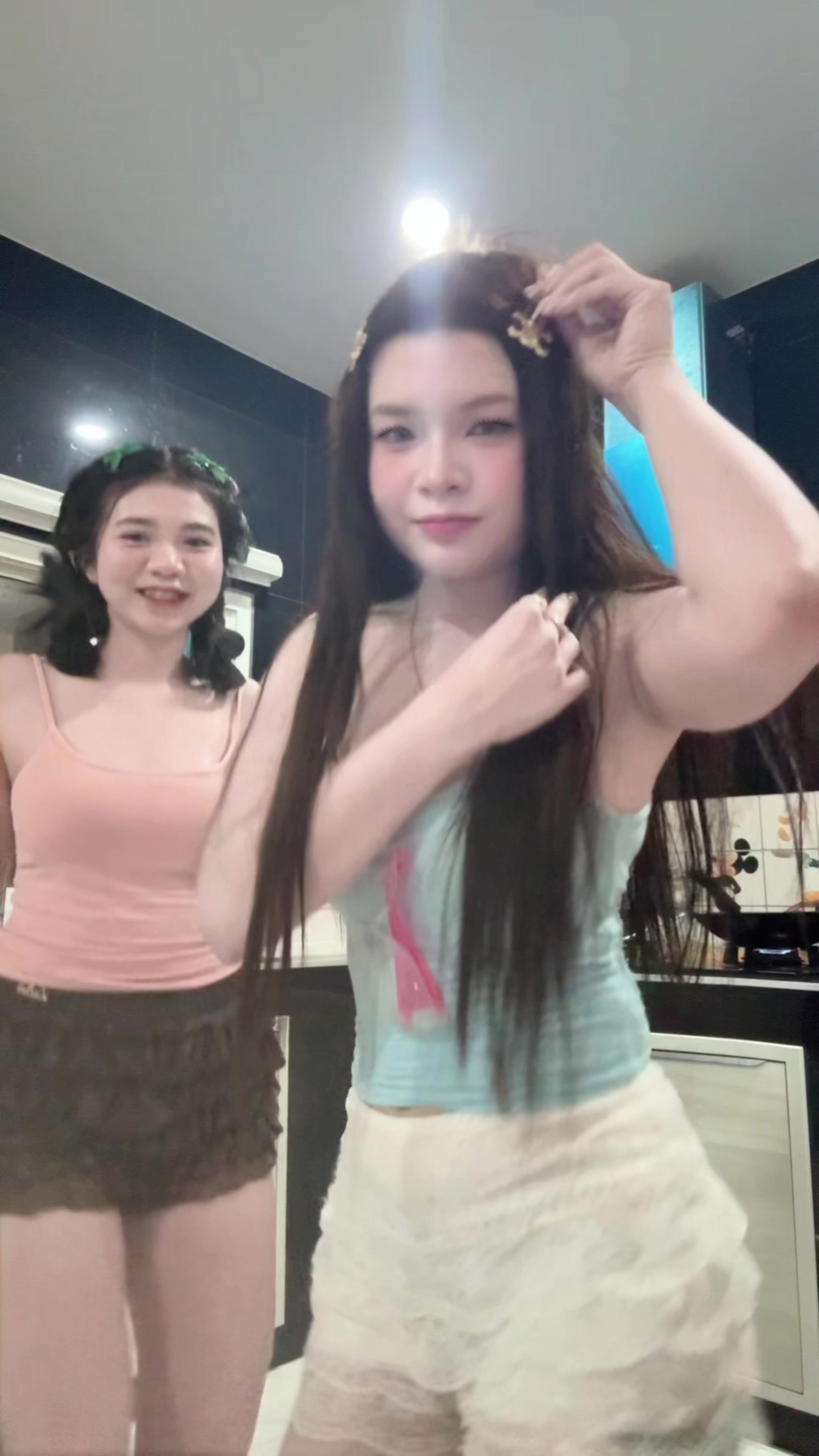 @รมิตา อัมพวา