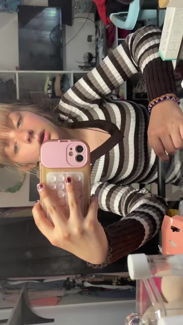 @M.a.&euml;.l_dx 🕸️🫧