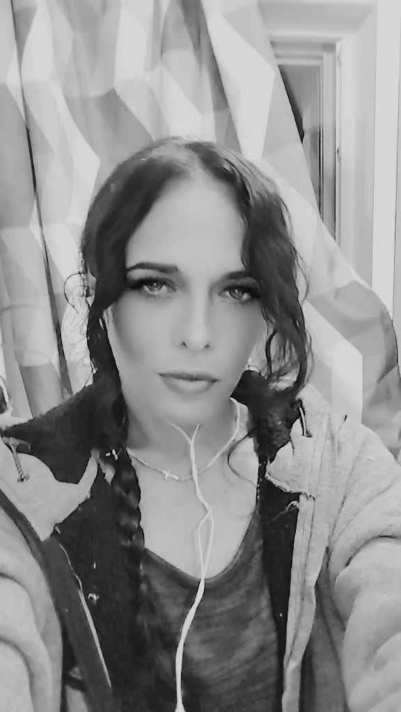 @Mowglydez