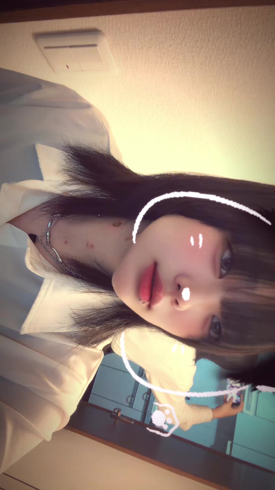 @クロ