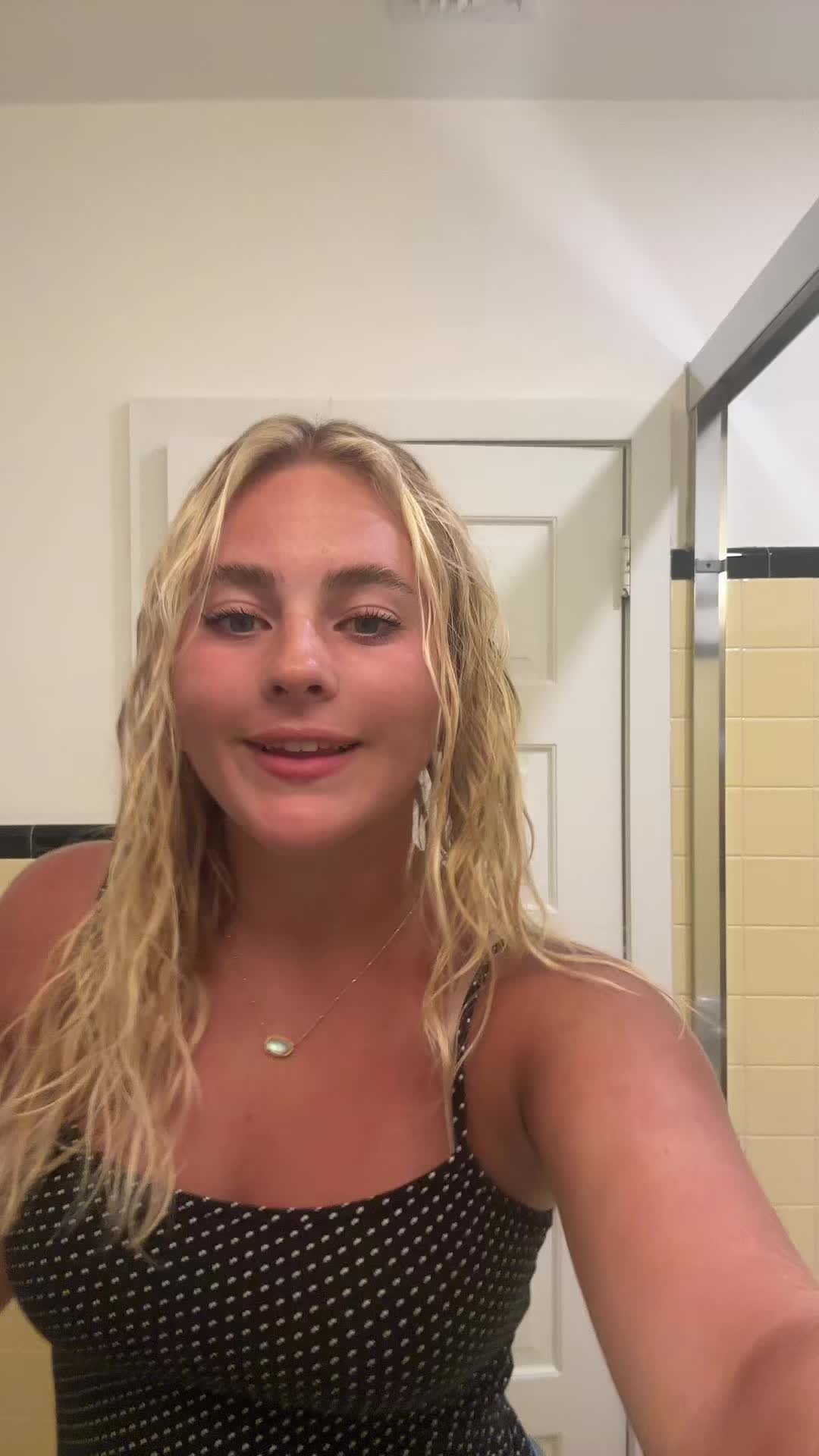 @julia