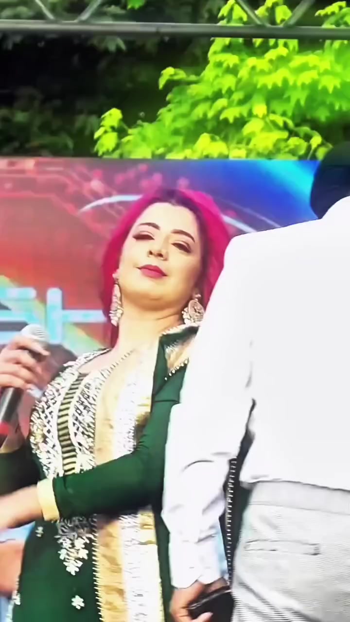 @Jasmine Sandlas