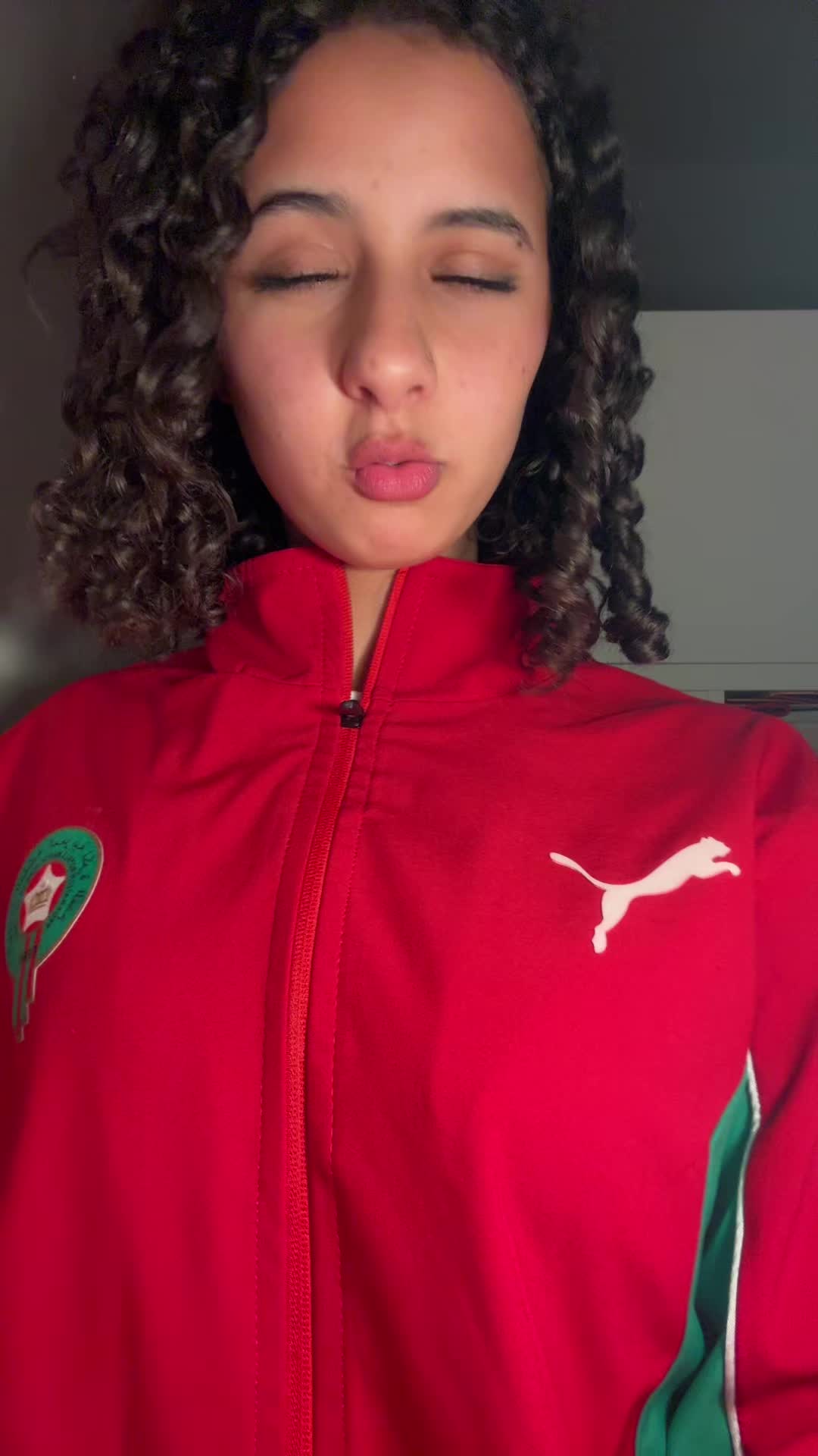 @Yas🍉