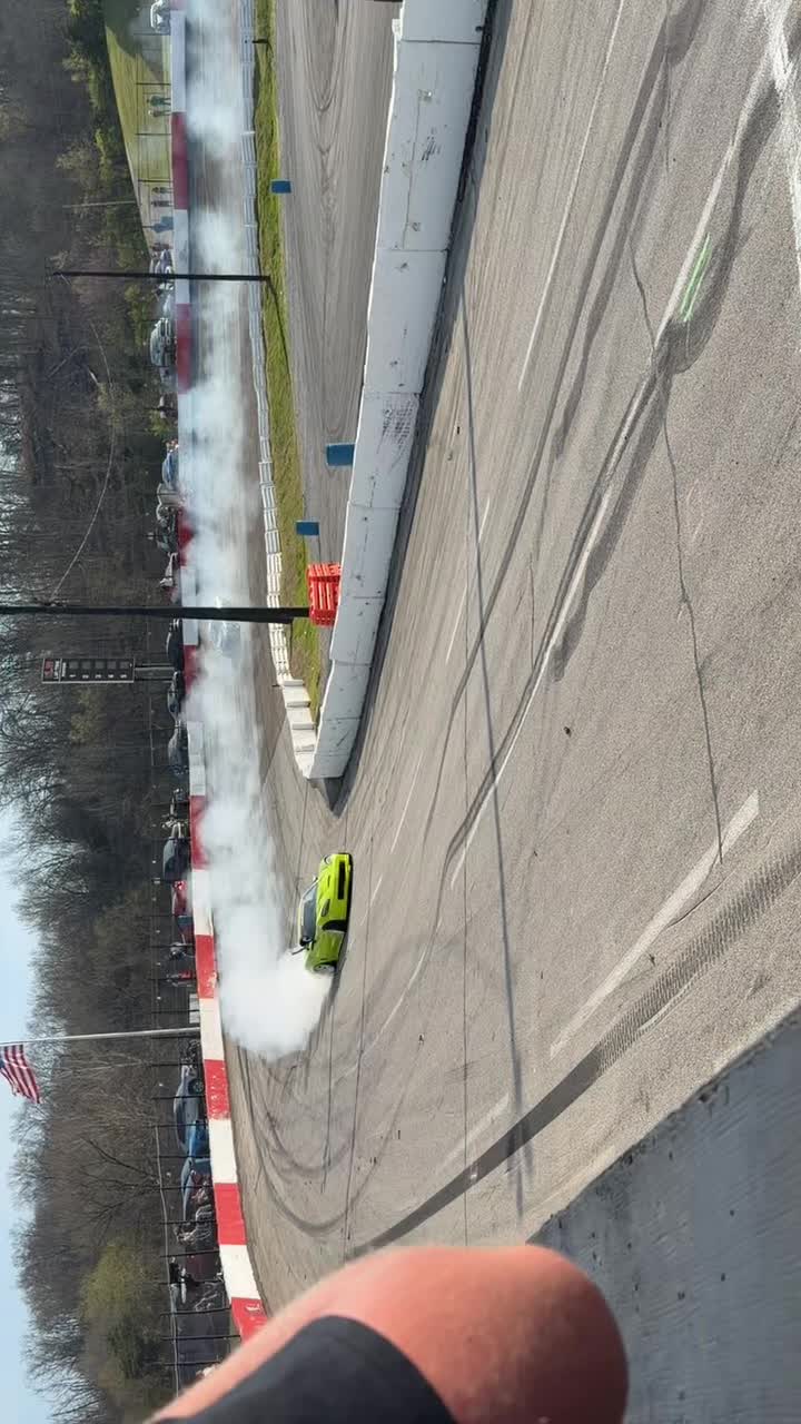 @999