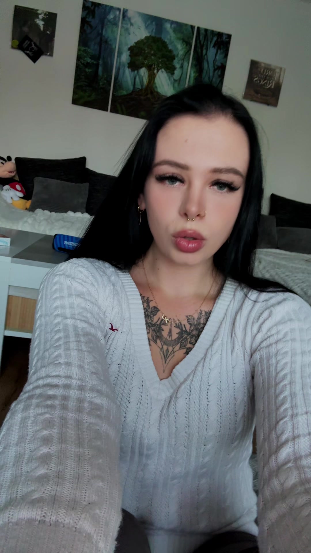 @Alina Marie 🖤