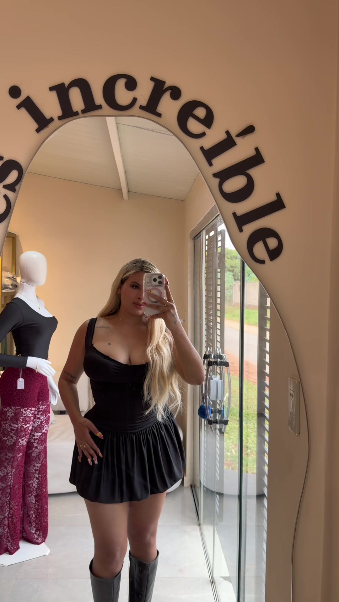 @𝐋𝐀𝐁𝐄𝐋𝐋𝐀𝒮𝒶𝓃𝓉𝒶🛍️