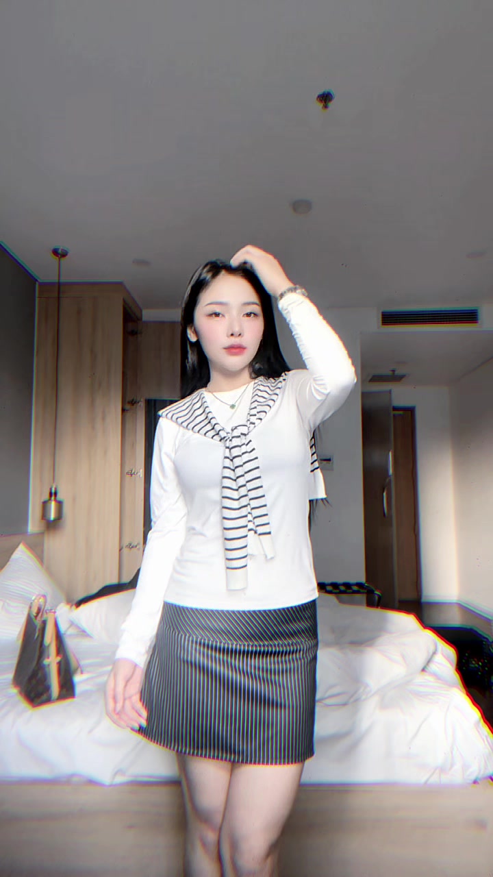 @Em hàng💎