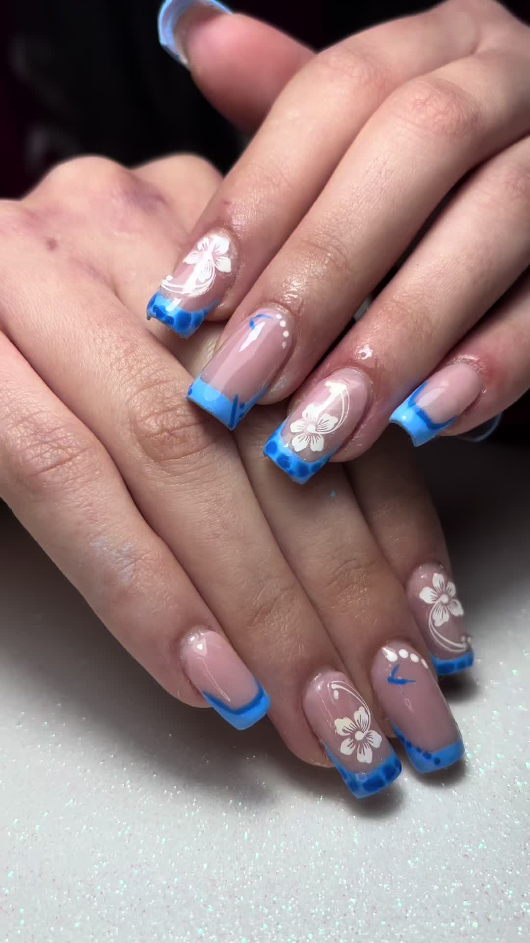 @𝐄𝐥𝐢𝐬𝐚💘