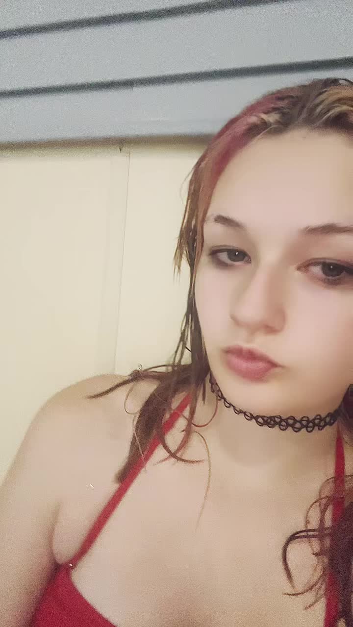 @Serenity ‧₊˚🖇️✩ ₊˚🎧⊹♡
