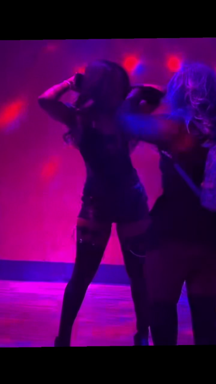 @crybavie