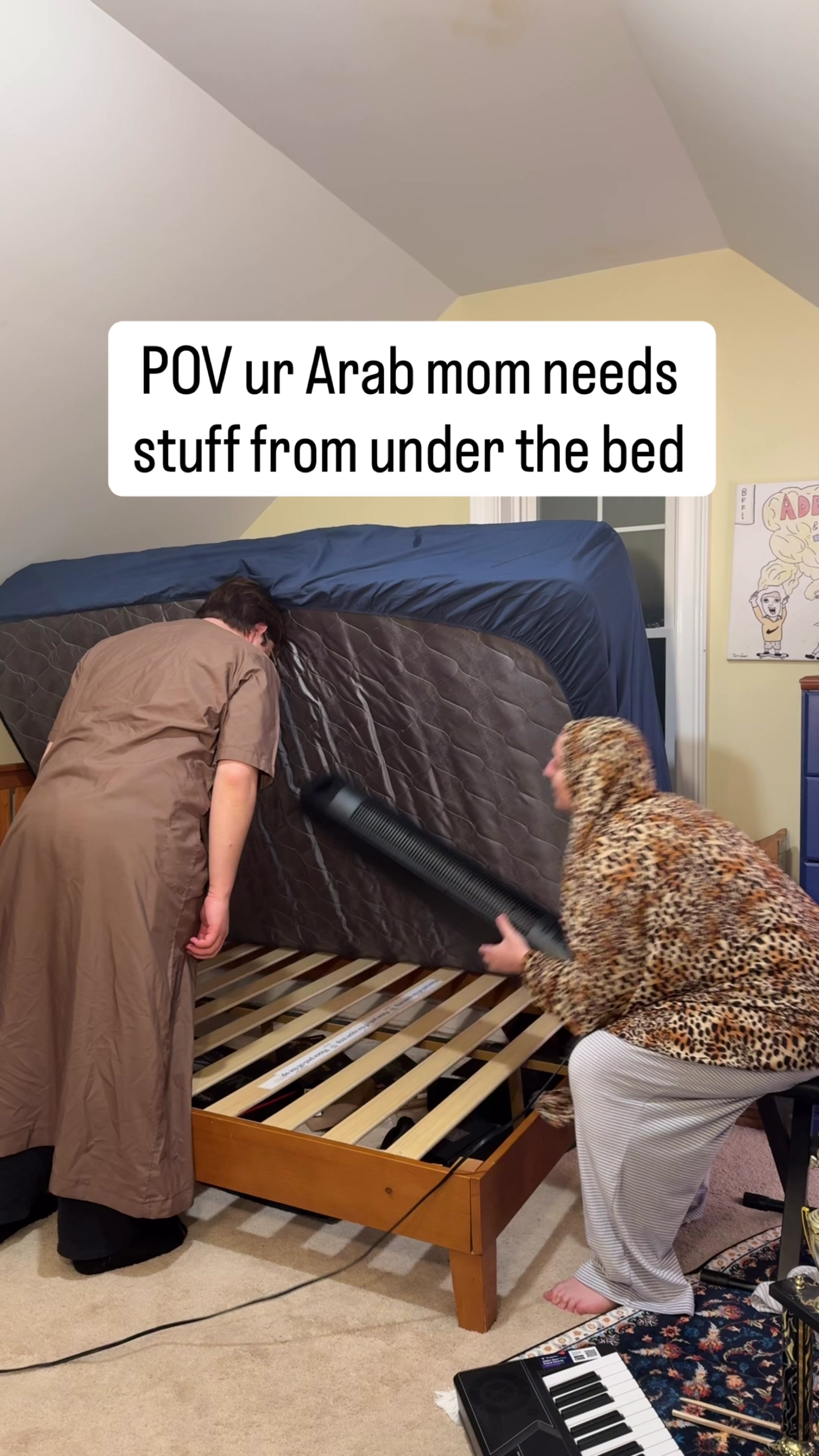 @adoolie_