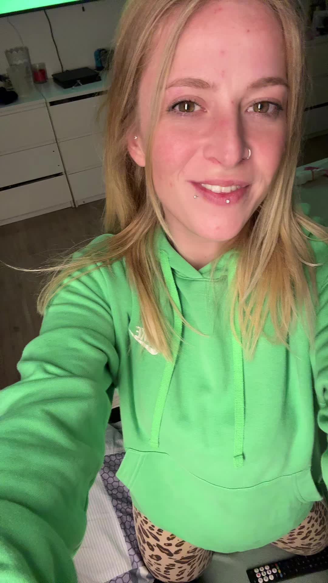 @Linni✌️