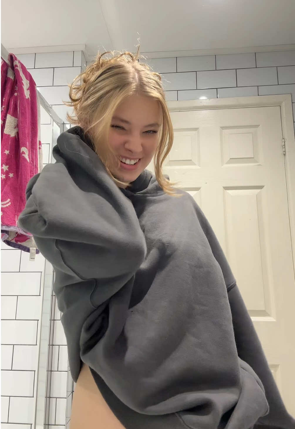 @𝐋𝐈𝐕 🪼